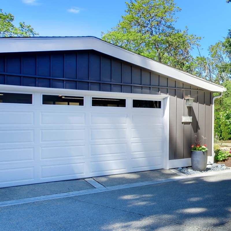 Compact garage built for a Wisconsin homeowner